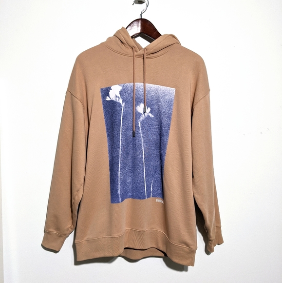 Acne Studios Other - Acne Studios Stockholm nurture Fala print hoodie